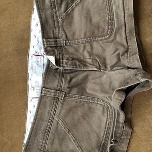 Hollister shorts size 5!!!